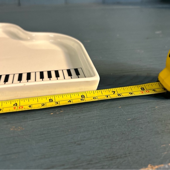 Vintage 1980 Shafford Original Ceramic Grand Piano Shape & Design 7 in Plate - Picture 6 of 10